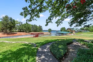 5459 Woodland Shores Dr, Log Cabin, TX 75148 - Photo 32