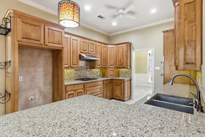 1605 Mistletoe Drive, Flower Mound, TX 75022 - Photo 8