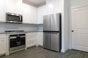 1255 Casselberry Dr, Flower Mound, TX 75028 - Photo 10