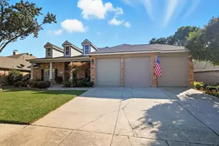 2012 Hayden Ln, Corinth, TX 76210 - Photo 4