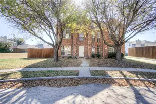 5441 Mohawk Ct, The Colony, TX 75056 - Photo 2