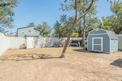 4506 Roberts Avenue, Dallas, TX 75215 - Photo 2