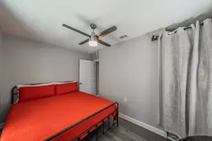 4506 Roberts Ave, Dallas, TX 75215 - Photo 10