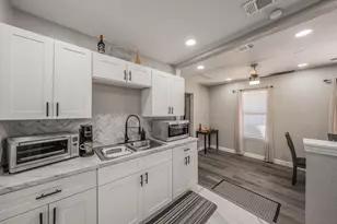 4506 Roberts Ave, Dallas, TX 75215 - Photo 4