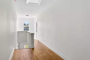 439 W 9th St, Dallas, TX 75208 - Photo 8