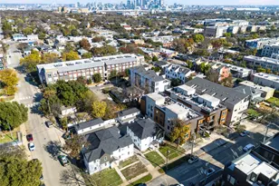 439 W 9th St, Dallas, TX 75208 - Photo 22