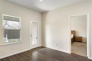 11401 Headwater Ct, Providence Village, TX 76227 - Photo 20