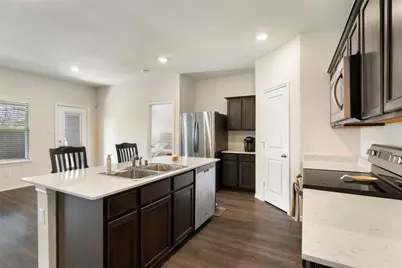 11401 Headwater Court, Providence Village, TX 76227 - Photo 4