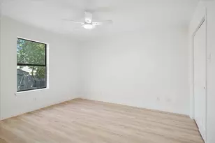 1020 W Hills Terrace, Saginaw, TX 76179 - Photo 18