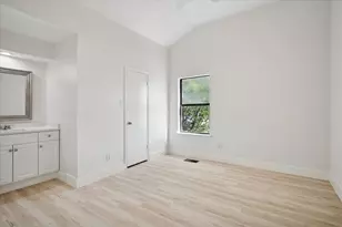 1020 W Hills Terrace, Saginaw, TX 76179 - Photo 16