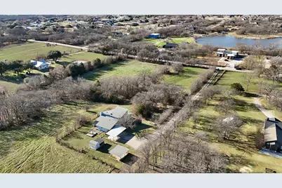 7322 Retta Mansfield Road, Mansfield, TX 76063 - Photo 2