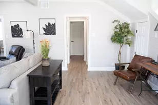 915 N 16th St, Waco, TX 76707 - Photo 18