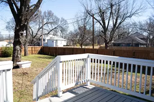 915 N 16th St, Waco, TX 76707 - Photo 40