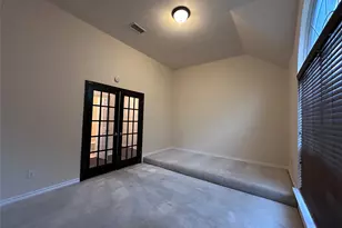 702 Carolyn T Hunt Dr, Cedar Hill, TX 75104 - Photo 8