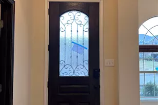 702 Carolyn T Hunt Dr, Cedar Hill, TX 75104 - Photo 2