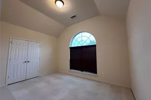 702 Carolyn T Hunt Dr, Cedar Hill, TX 75104 - Photo 18