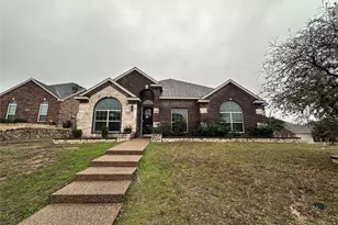 702 Carolyn T Hunt Dr, Cedar Hill, TX 75104 - Photo 1