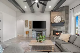 7077 Veal Station Rd, Weatherford, TX 76085 - Photo 12