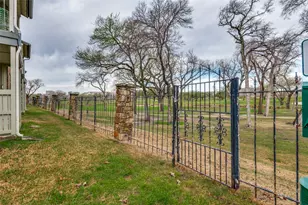 5981 Arapaho Rd, Dallas, TX 75248 - Photo 28