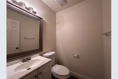 1017 Pleasant Valley Road, Garland, TX 75040 - Photo 14