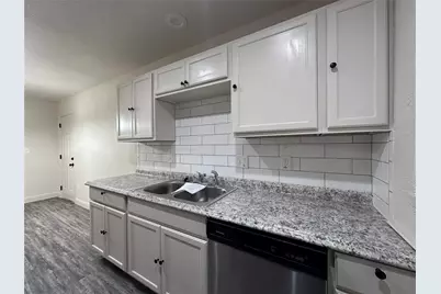 1017 Pleasant Valley Road, Garland, TX 75040 - Photo 6