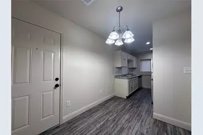 1017 Pleasant Valley Road, Garland, TX 75040 - Photo 4