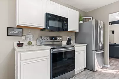 6985 Avington Way, Fort Worth, TX 76133 - Photo 12