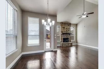 4514 Periwinkle Drive, Mansfield, TX 76063 - Photo 12