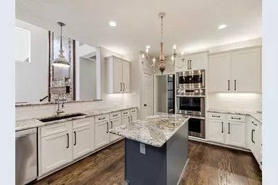 1301 Winston Drive, McKinney, TX 75072 - Photo 2