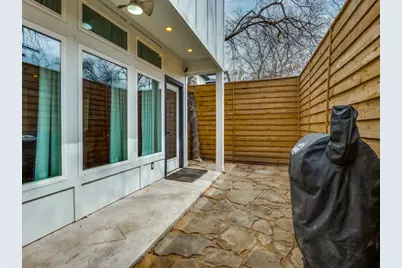 1960 Toronto Street, Dallas, TX 75212 - Photo 24