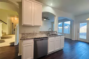 2304 Collington Dr, Roanoke, TX 76262 - Photo 4