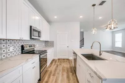 3105 Chihuahua Avenue, Dallas, TX 75212 - Photo 10