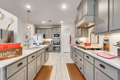 1013 Firecracker Drive, Justin, TX 76247 - Photo 10