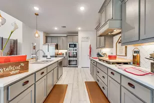 1013 Firecracker Dr, Justin, TX 76247 - Photo 10