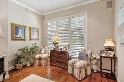 3401 Lee Parkway #102, Dallas, TX 75219 - Photo 8