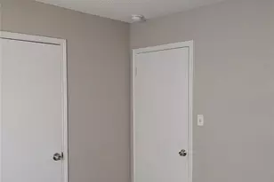 10124 Lone Eagle Dr, Fort Worth, TX 76108 - Photo 10