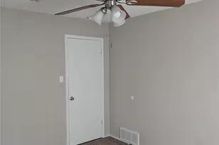 10124 Lone Eagle Dr, Fort Worth, TX 76108 - Photo 12