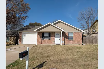 10124 Lone Eagle Drive, Fort Worth, TX 76108 - Photo 1