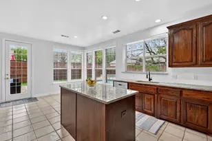 7917 Ocean Dr, Fort Worth, TX 76123 - Photo 16