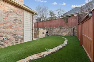 1330 Terrace Dr, Lantana, TX 76226 - Photo 36