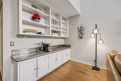 6016 E Mockingbird Lane, Dallas, TX 75206 - Photo 4