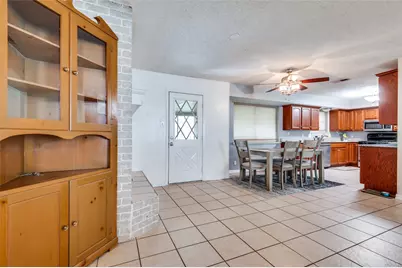 813 Prestwick Street, Bedford, TX 76022 - Photo 6