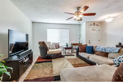 813 Prestwick Street, Bedford, TX 76022 - Photo 4