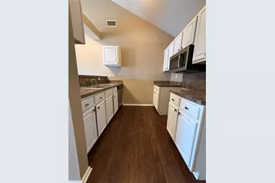 487 Pleasant Meadows Lane, Dallas, TX 75217 - Photo 8