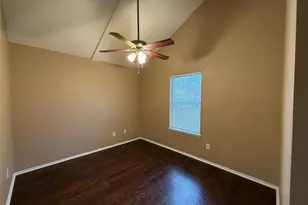 487 Pleasant Meadows Ln, Dallas, TX 75217 - Photo 12