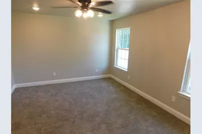 704 E Jefferson Street, Waxahachie, TX 75165 - Photo 16