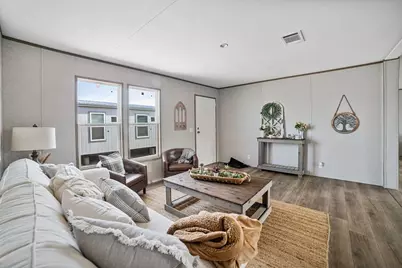 147 Lark Meadow Drive, Runaway Bay, TX 76426 - Photo 4