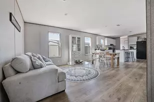 147 Lark Meadow Dr, Runaway Bay, TX 76426 - Photo 18