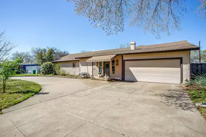 3954 Shannon Drive, Fort Worth, TX 76116 - Photo 2