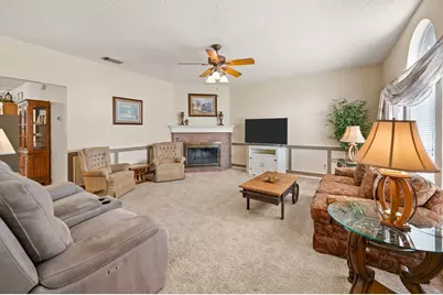 400 Candlestick Trail, Saginaw, TX 76179 - Photo 2